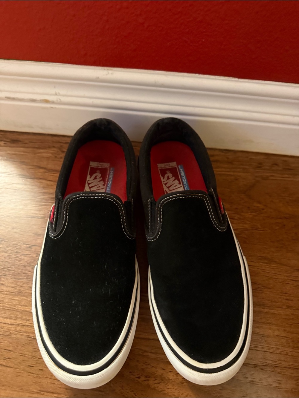 Vans Black Suede Canvas Skate Shoes Classic Retro Slip-On Loafers with White Sol
